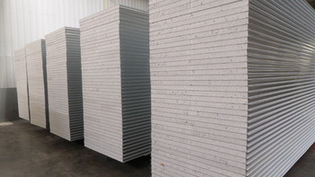 關(guān)于彩鋼夾芯板阻燃和防火的區(qū)別